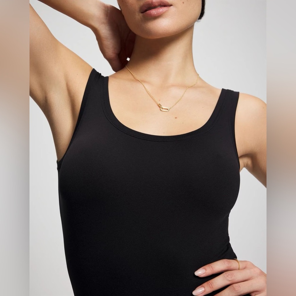 Soma seamfree turnaround tank black size small NWT - Picture 3 of 11